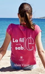 La fille sur le sable