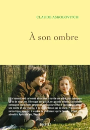 A son ombre