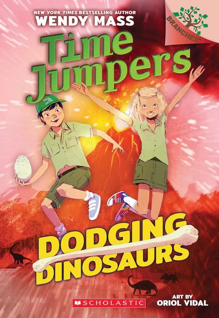 Dodging Dinosaurs: A Branches Book (Time Jumpers #4) - Wendy Mass - Scholastic Inc.