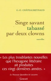 Singe savant tabassé par deux clowns