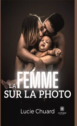 La femme sur la photo