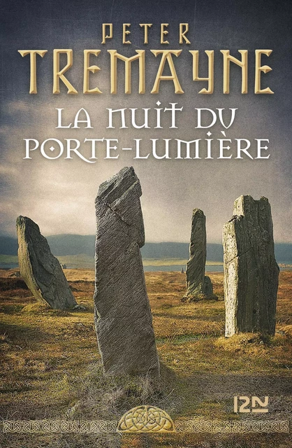 La nuit du Porte-lumière - Peter Tremayne - Univers Poche