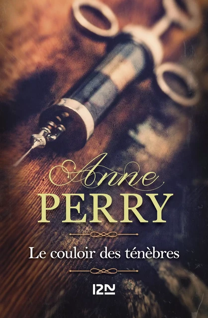 Le couloir des ténèbres - Anne Perry - Univers Poche